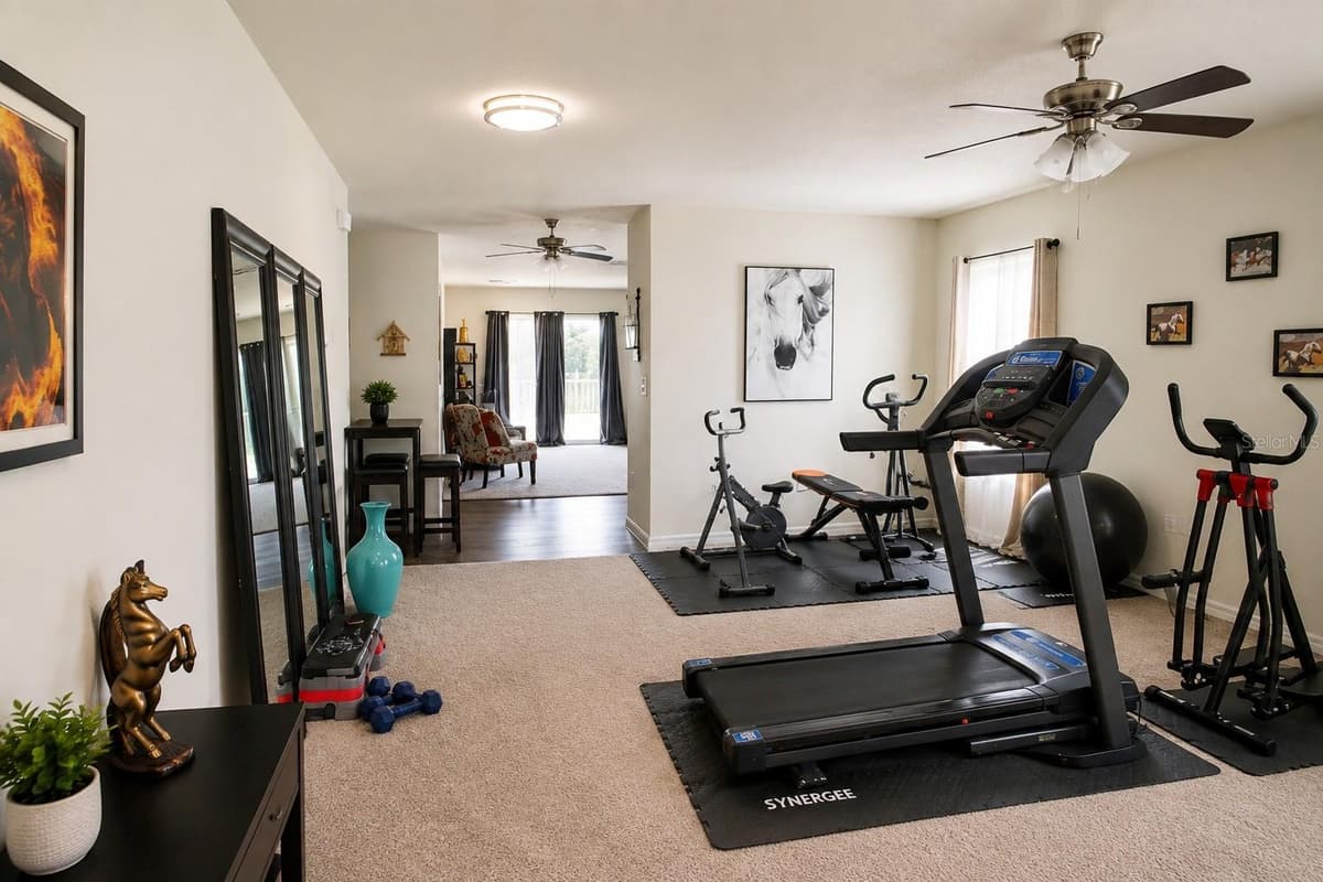 120 SPARROW COURT — photo 4 of 19