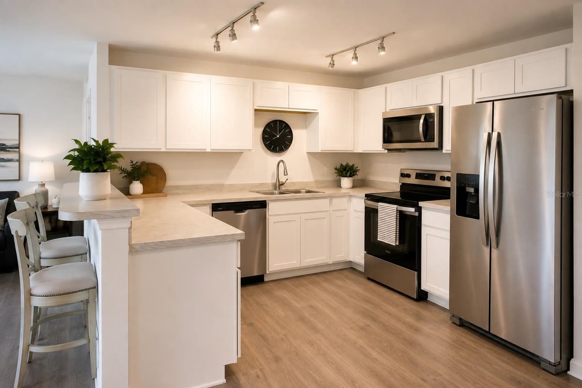 120 SPARROW COURT — photo 7 of 19