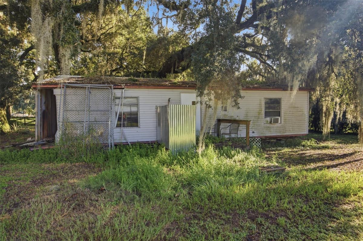 5701 MILEY ROAD — photo 36 of 47