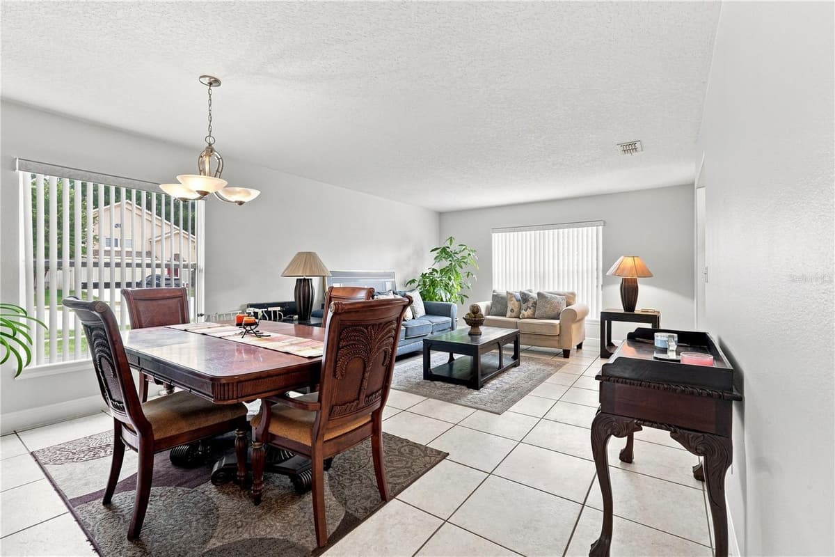 2512 ABACUS COURT — photo 7 of 40