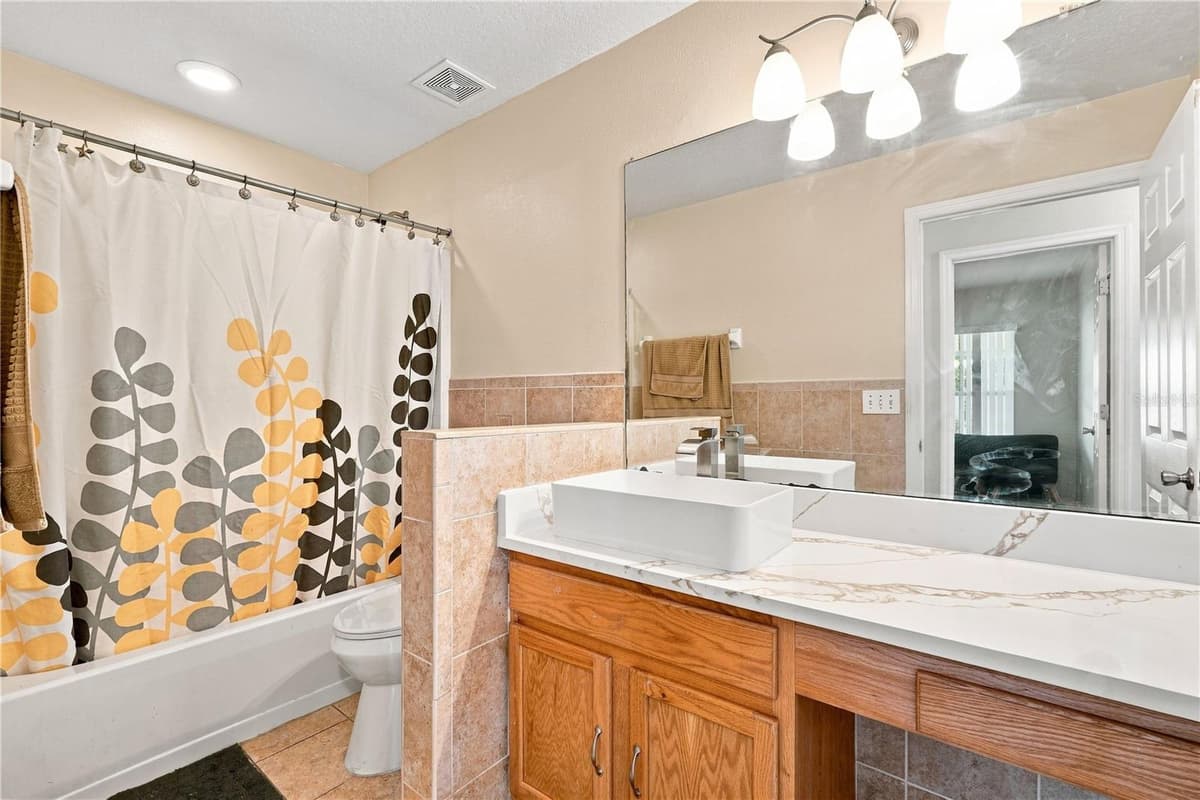 2512 ABACUS COURT — photo 24 of 40