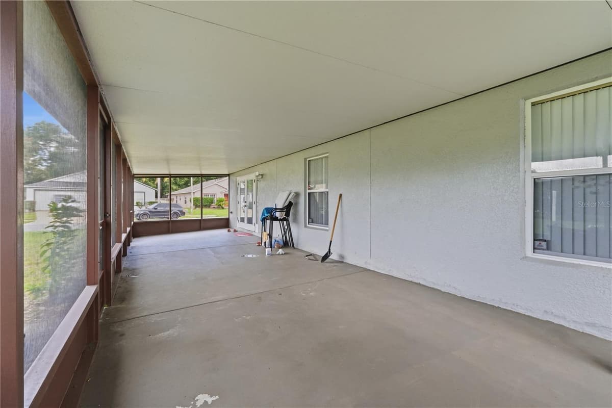 2512 ABACUS COURT — photo 26 of 40
