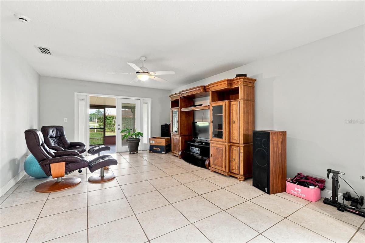 2512 ABACUS COURT — photo 14 of 40
