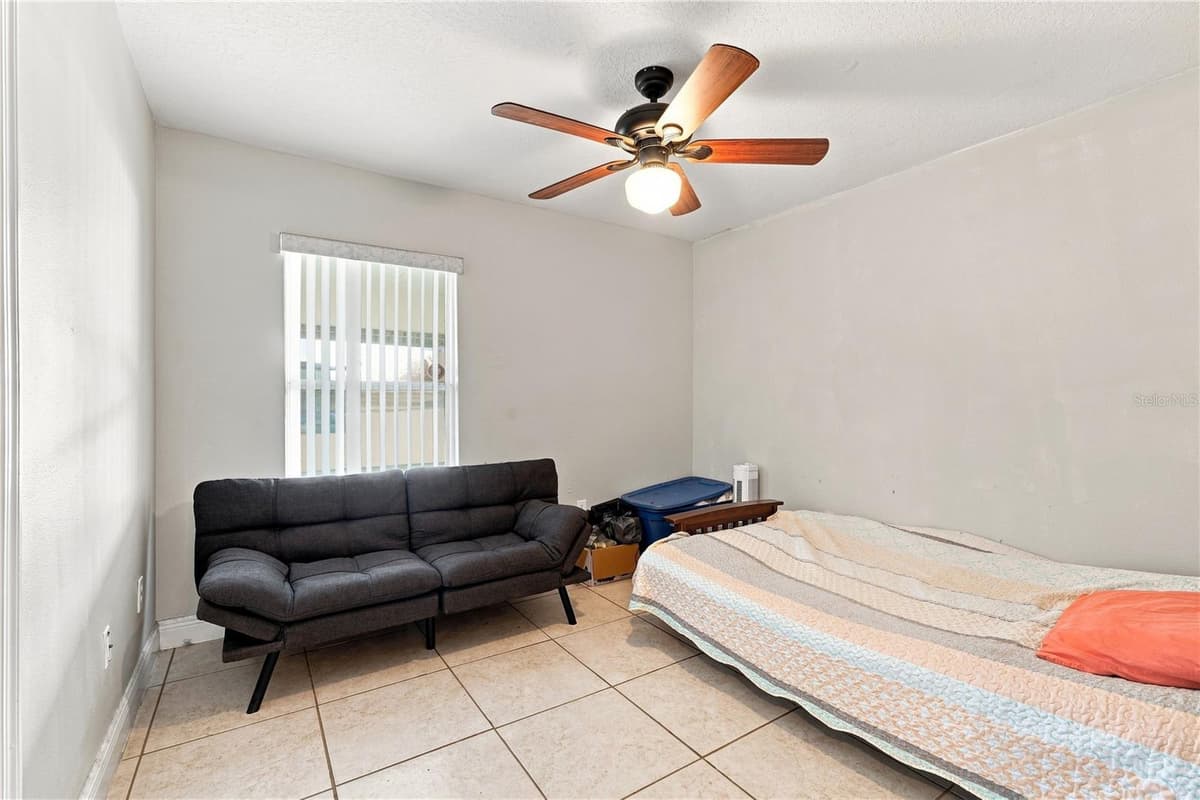 2512 ABACUS COURT — photo 21 of 40