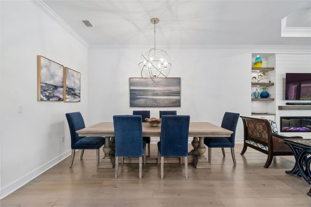 15424 SAN LAZZARO AVENUE — photo 19 of 45