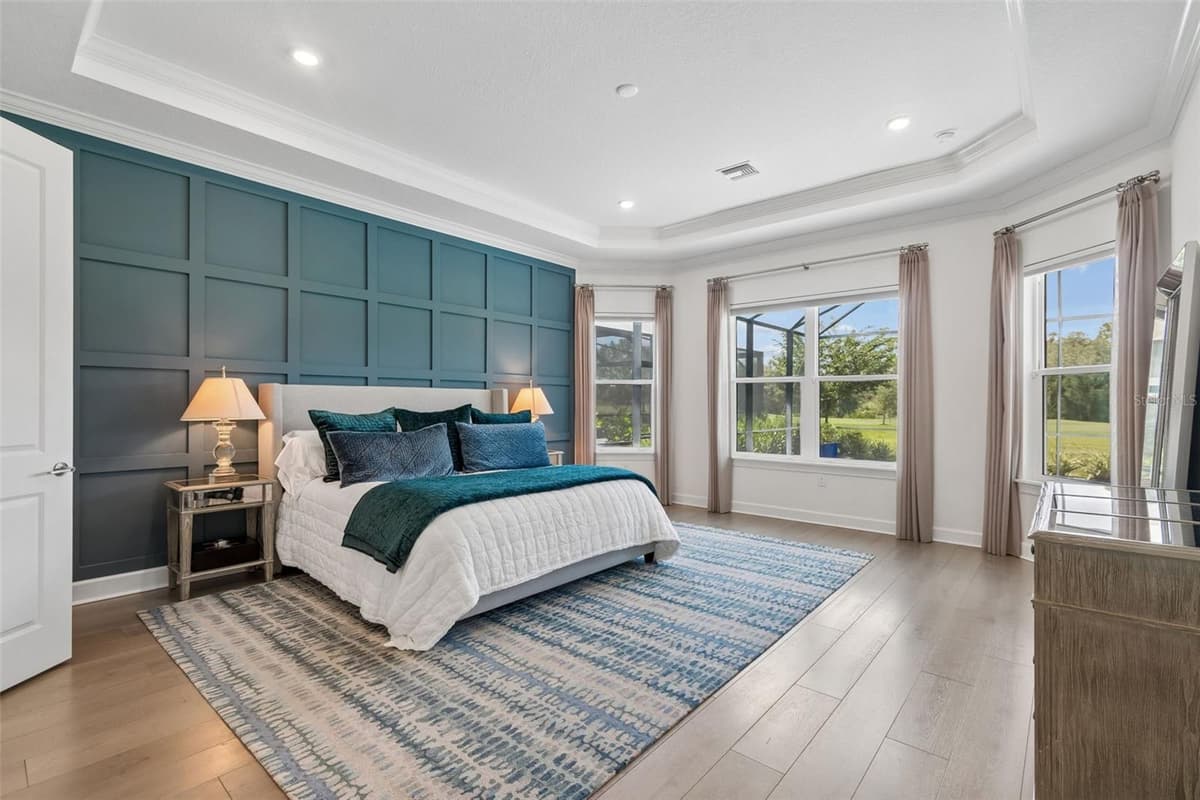 15424 SAN LAZZARO AVENUE — photo 4 of 45