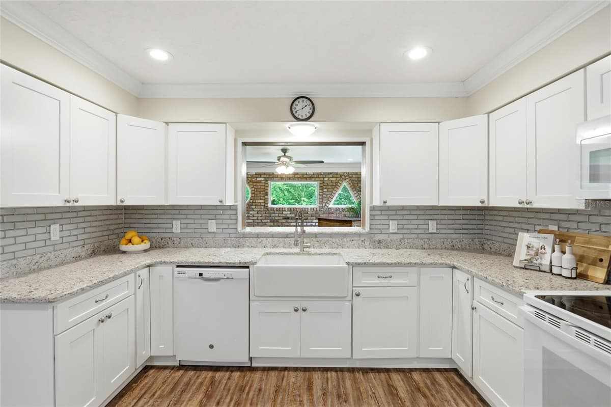 1150 MARKHAM WOODS ROAD — photo 15 of 64