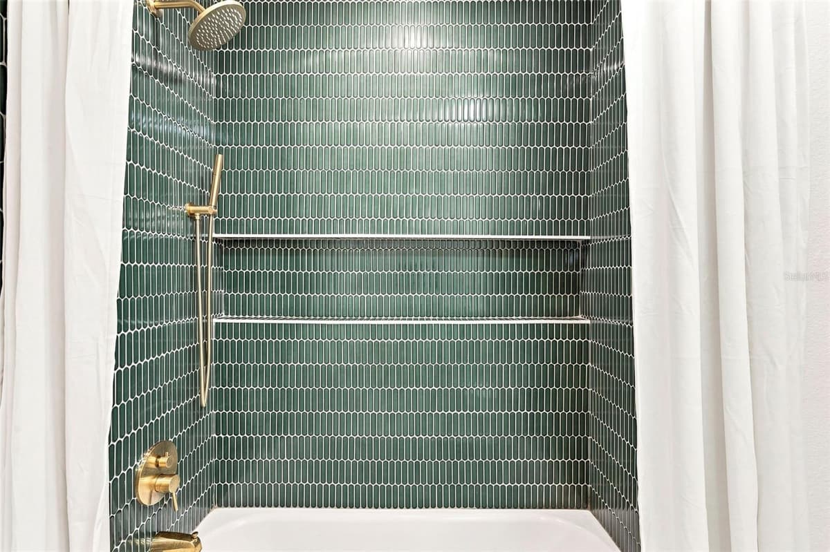 7326 11TH AVENUE — photo 30 of 44
