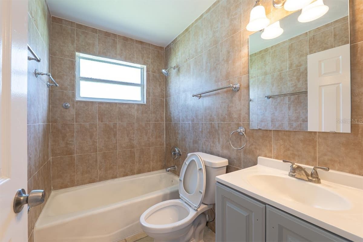 2313 PEBBLE BROOK ROAD — photo 15 of 29