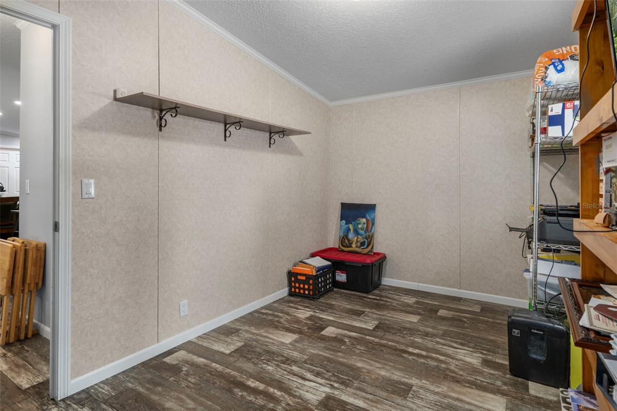 9028 WEST STREET — photo 15 of 44