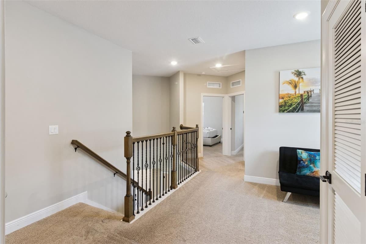 7745 SOMERSWORTH DRIVE — photo 11 of 47