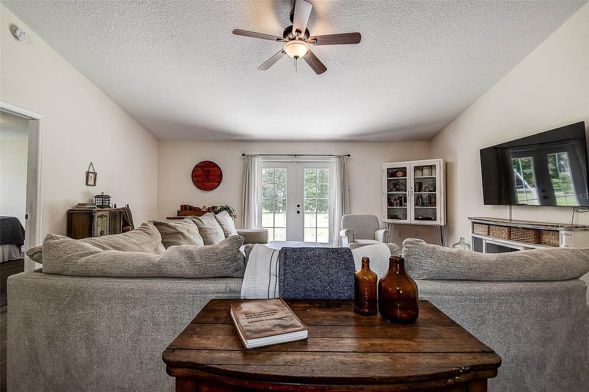 11472 PINE WARBLER AVENUE — photo 51 of 76