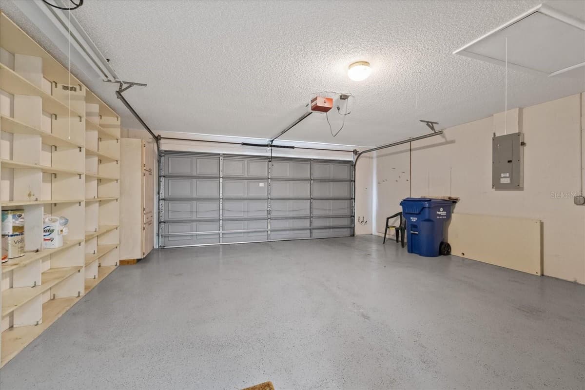 7329 FAIRWOOD AVENUE — photo 34 of 47