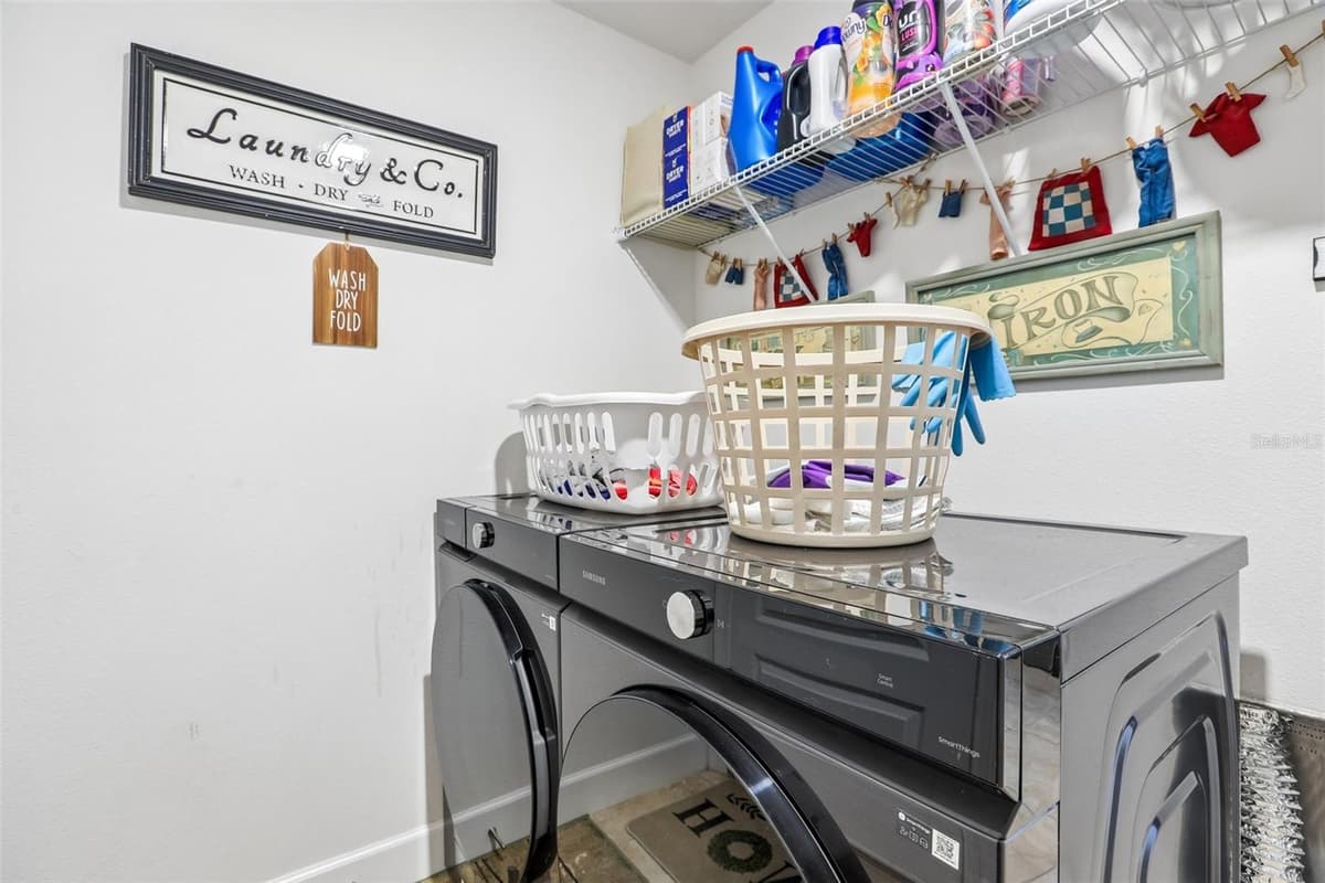 16214 VINE CLIFF AVENUE — photo 37 of 59