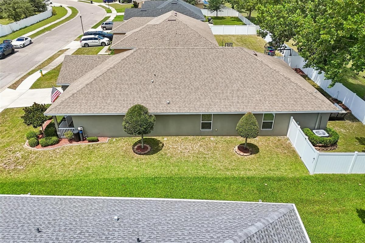 16214 VINE CLIFF AVENUE — photo 49 of 59