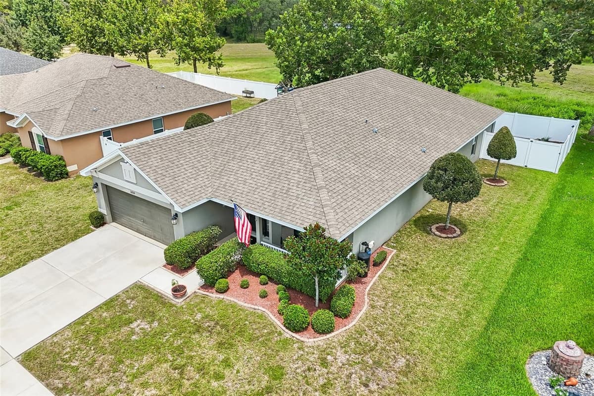 16214 VINE CLIFF AVENUE — photo 46 of 59