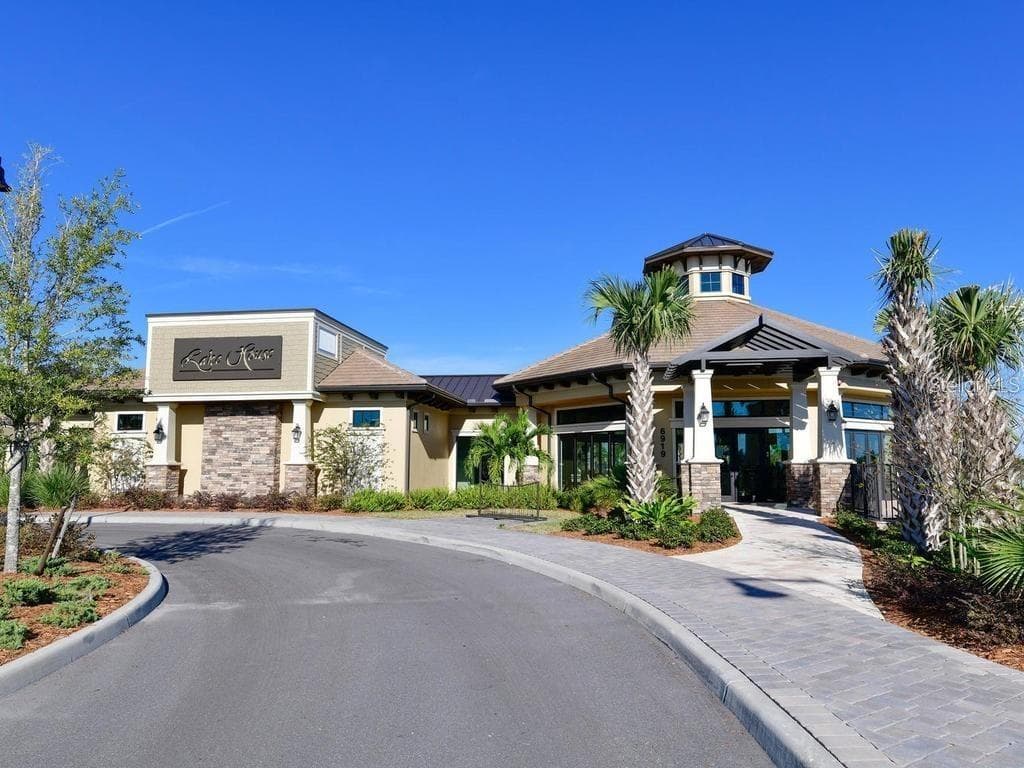 7608 VIOLA LOOP — photo 84 of 98