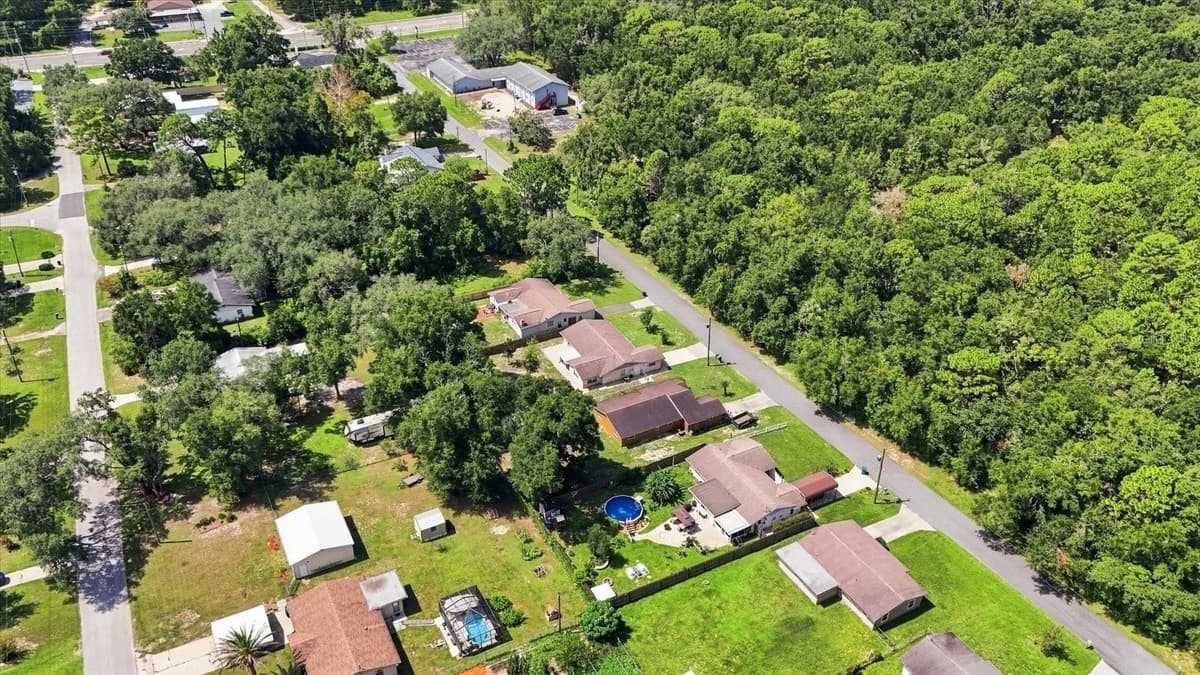 1285 HAGGERTY POINT — photo 46 of 46