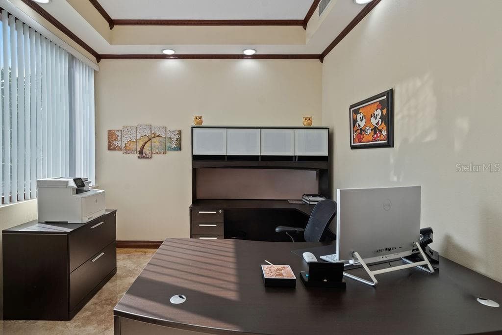 7901 KINGSPOINTE PARKWAY — photo 6 of 21