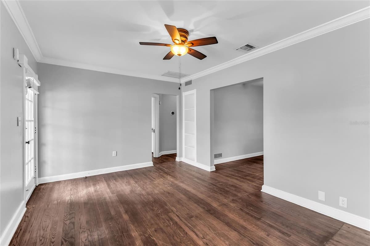 220 GRANT STREET — photo 6 of 46