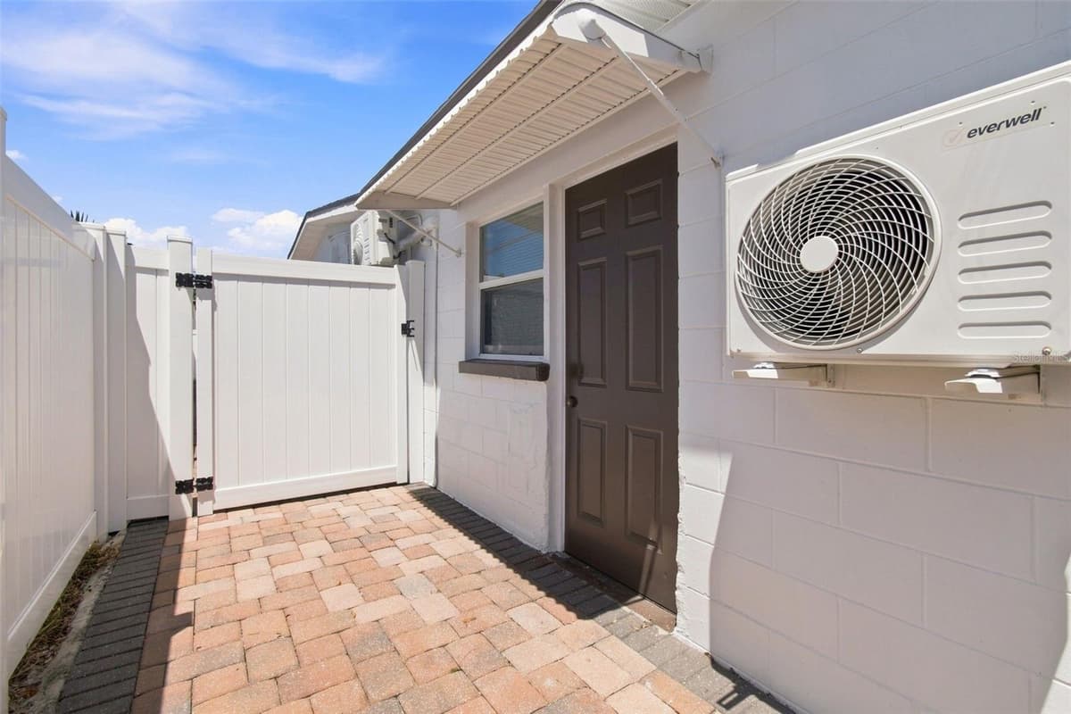 6033 AMBASSADOR DRIVE — photo 14 of 79