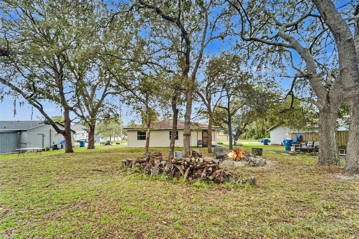 12155 BAGDAD STREET — photo 16 of 17
