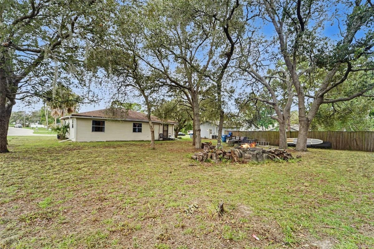 12155 BAGDAD STREET — photo 5 of 17