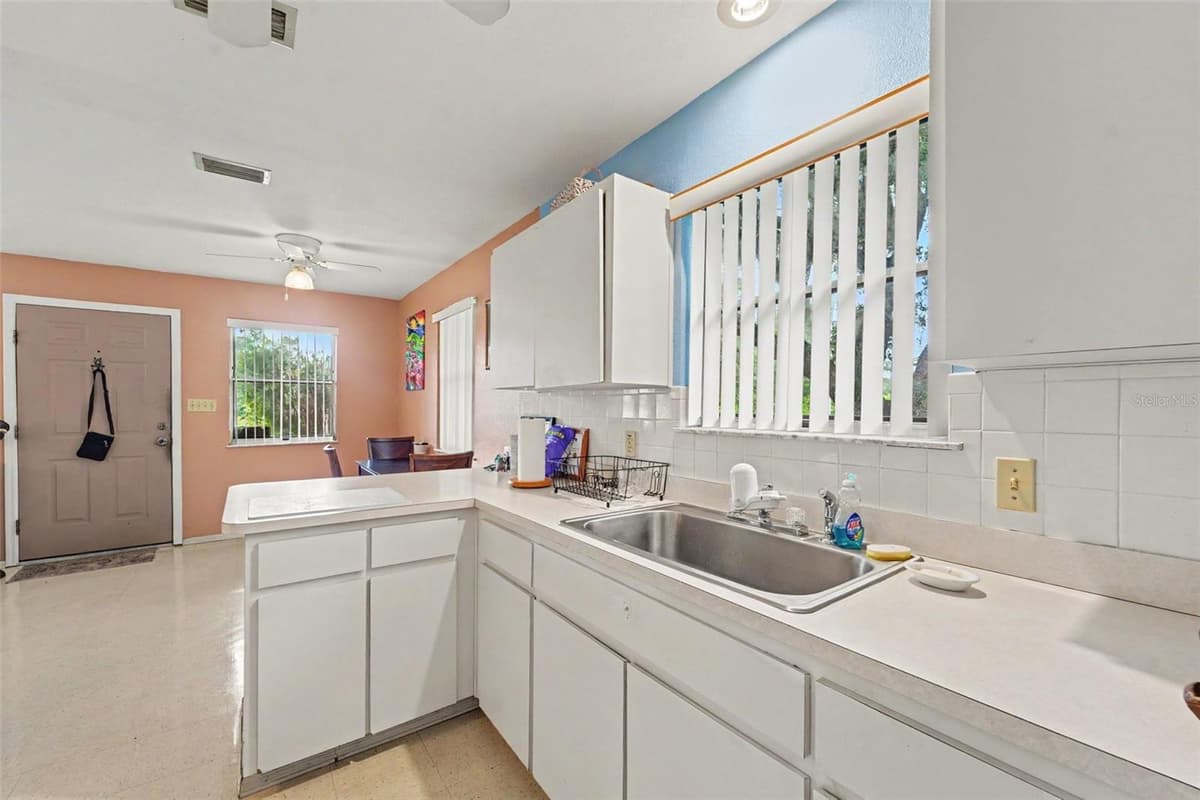 12155 BAGDAD STREET — photo 6 of 17