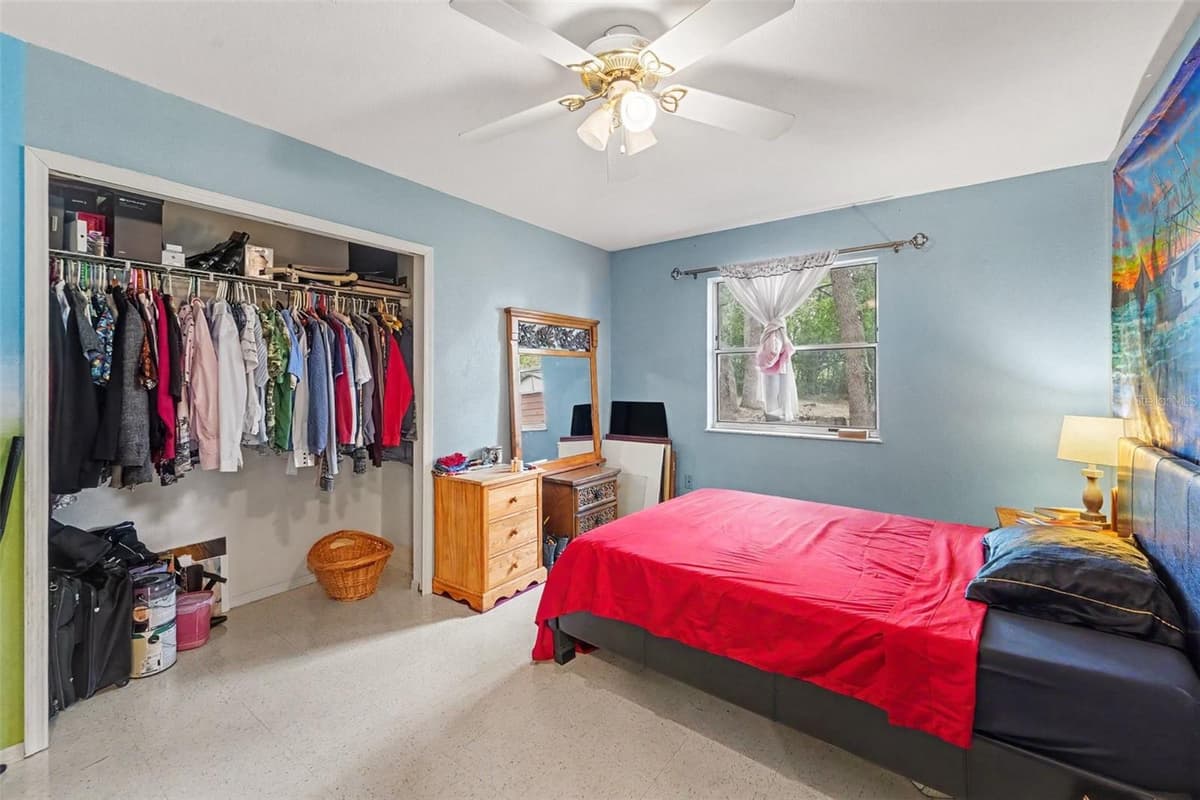 12155 BAGDAD STREET — photo 10 of 17