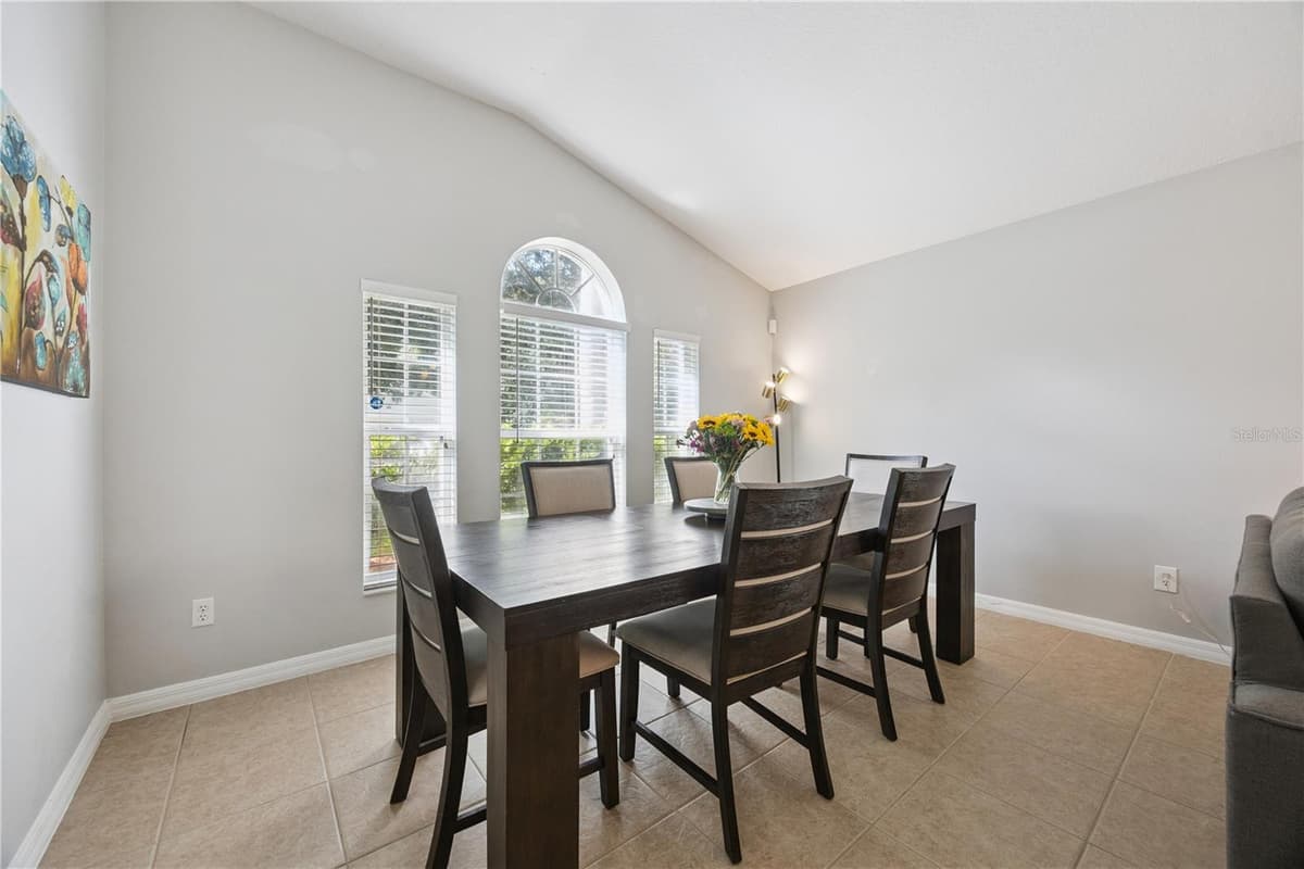 11625 GREAT COMMISSION WAY — photo 3 of 30