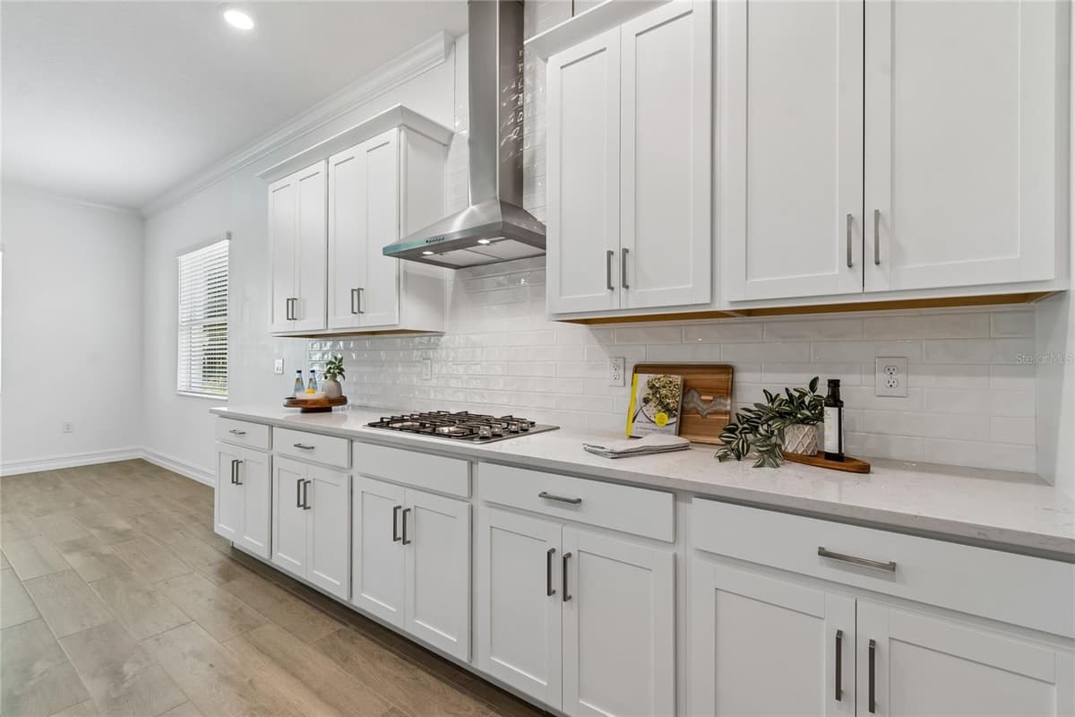 4794 SOUTHERN VALLEY LOOP — photo 8 of 49