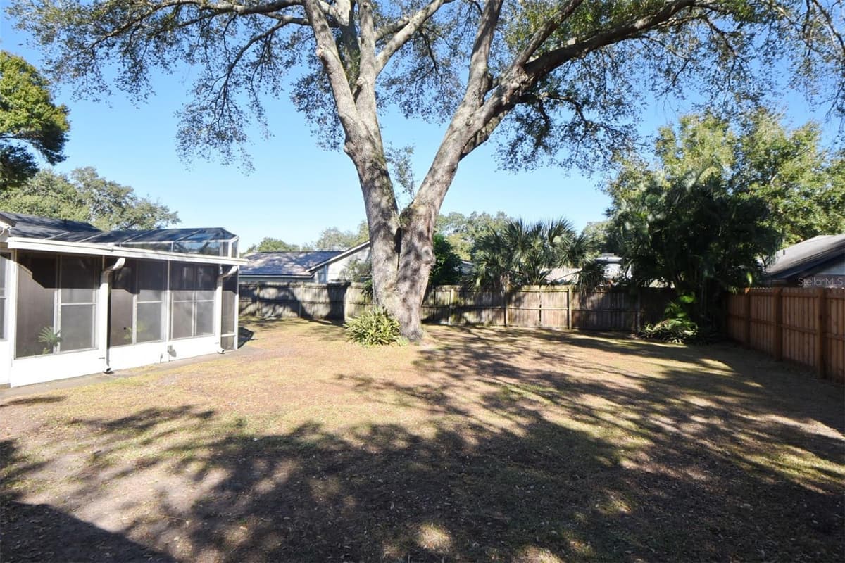 1792 PAM CIRCLE — photo 47 of 54