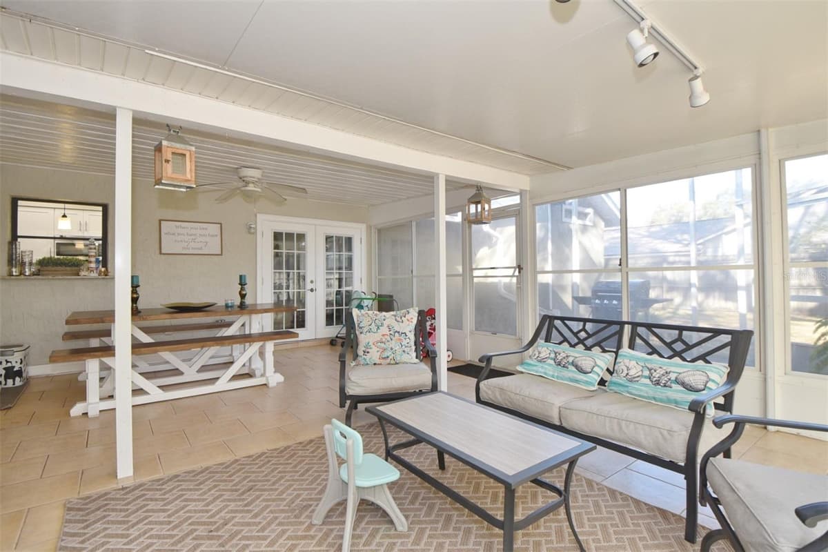 1792 PAM CIRCLE — photo 41 of 54