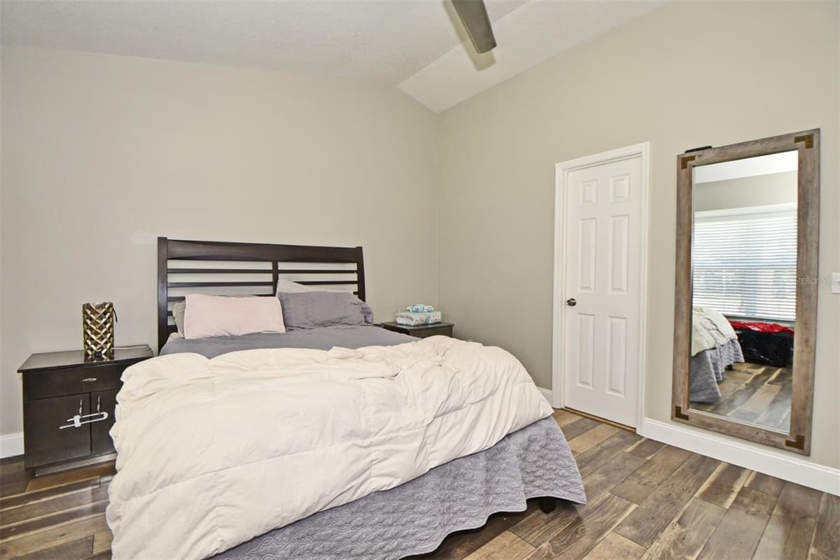 1792 PAM CIRCLE — photo 30 of 54