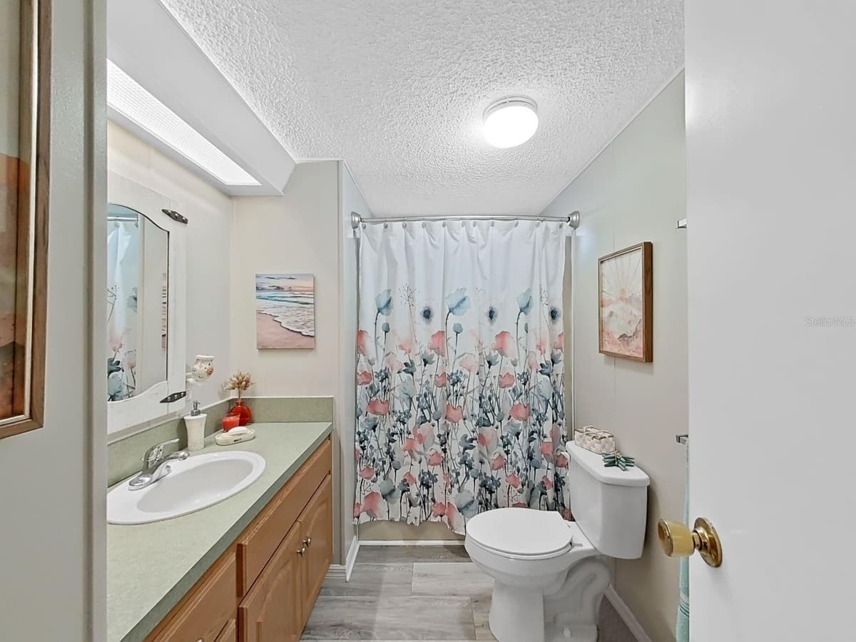 4950 FOXWOOD BLVD — photo 23 of 32