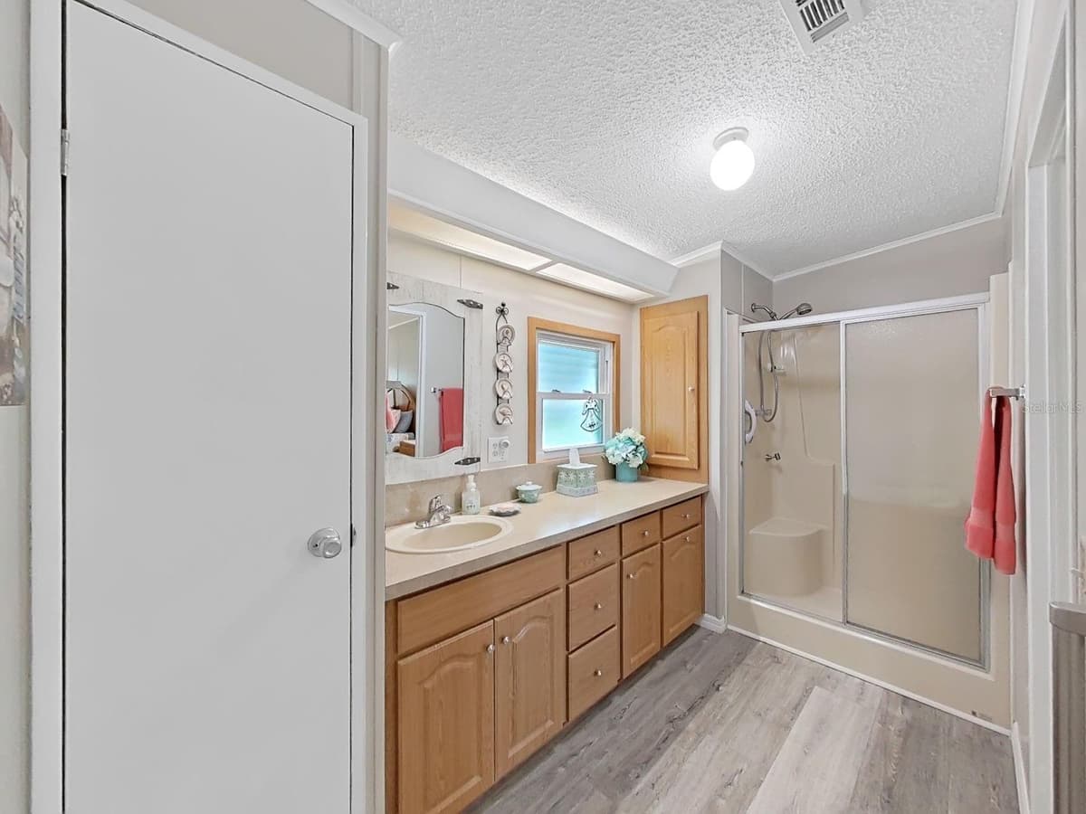 4950 FOXWOOD BLVD — photo 20 of 32