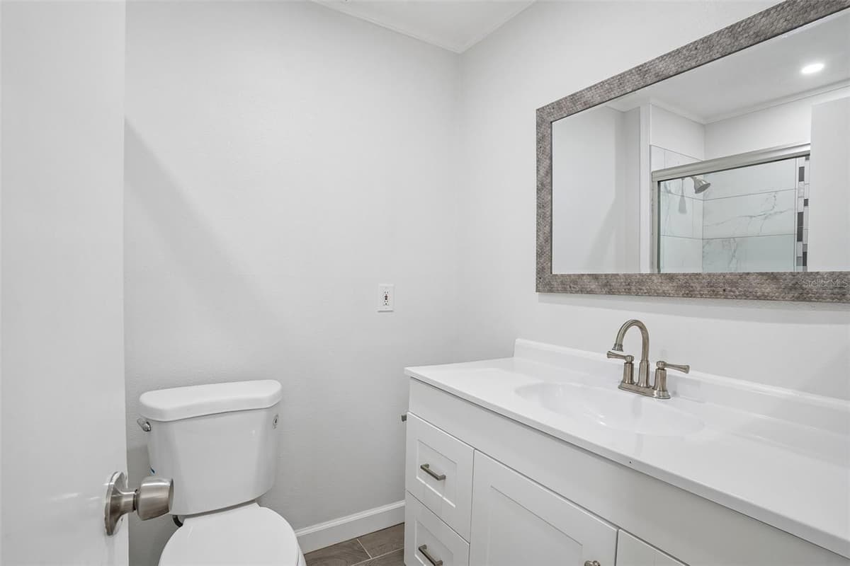 546 ORANGE DRIVE — photo 13 of 26