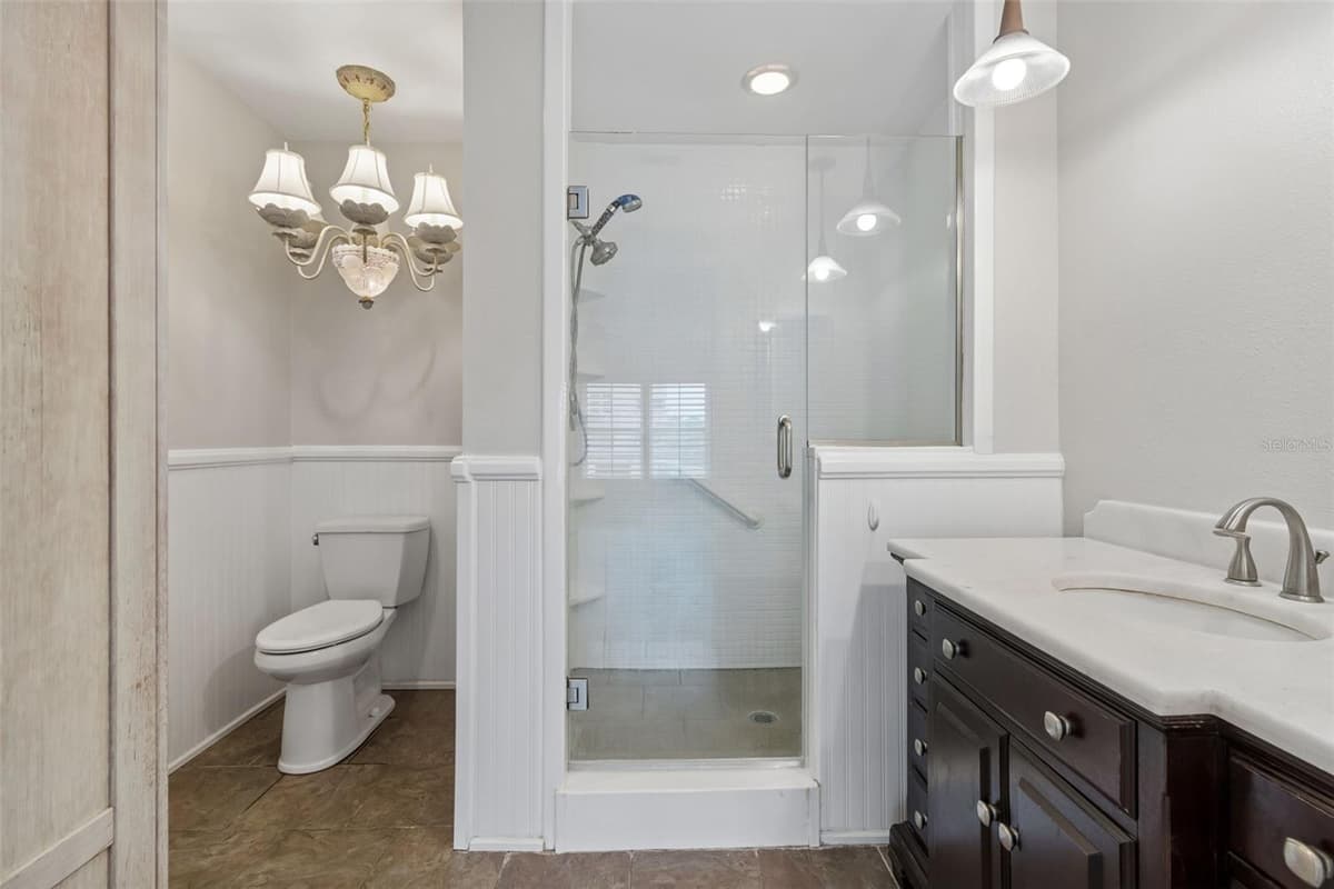 139 BLUFF VIEW DRIVE — photo 23 of 43