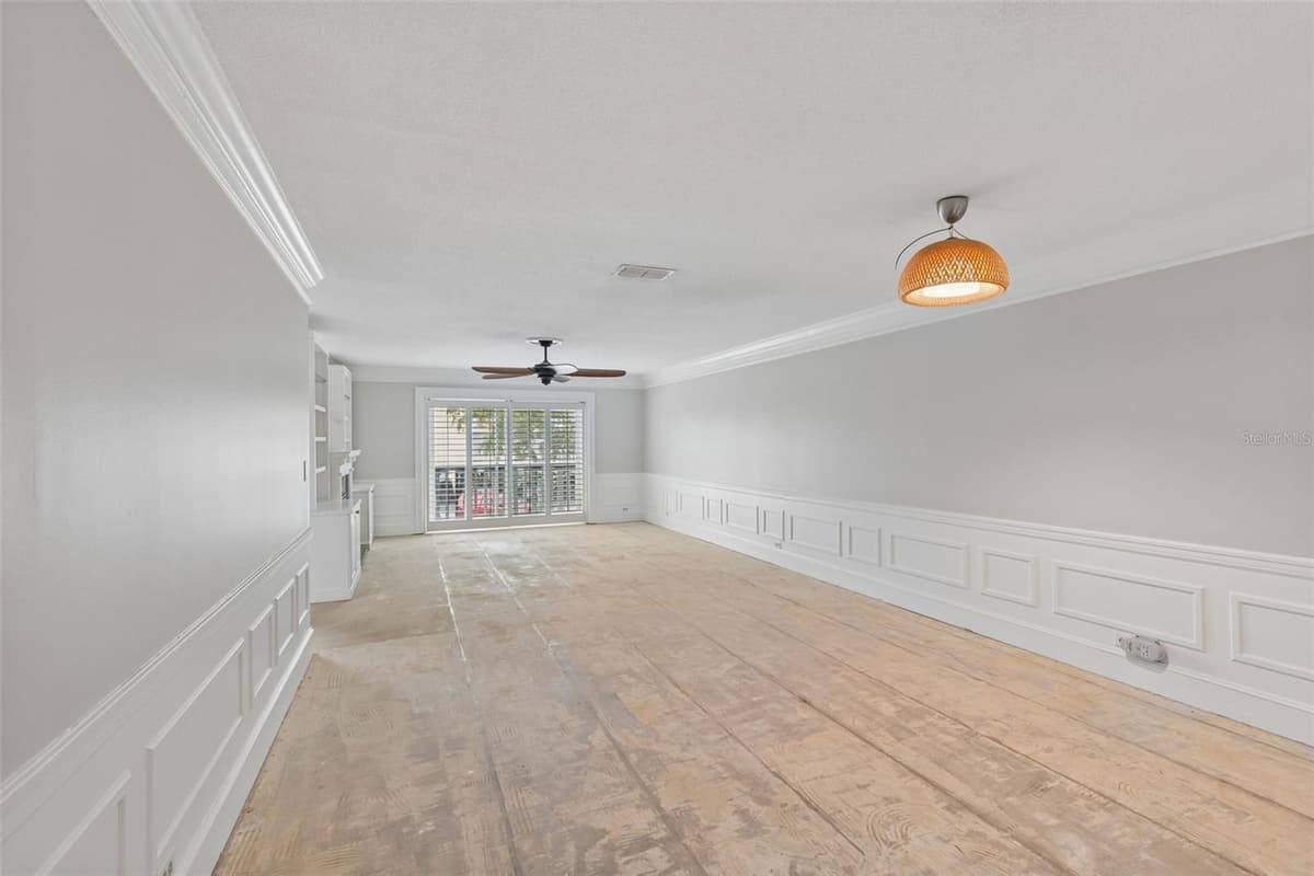 139 BLUFF VIEW DRIVE — photo 9 of 43
