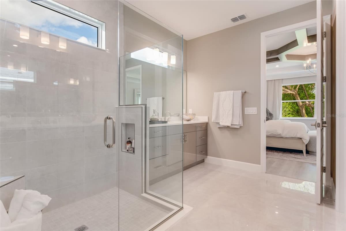 1193 CRESSWIND BOULEVARD — photo 19 of 25