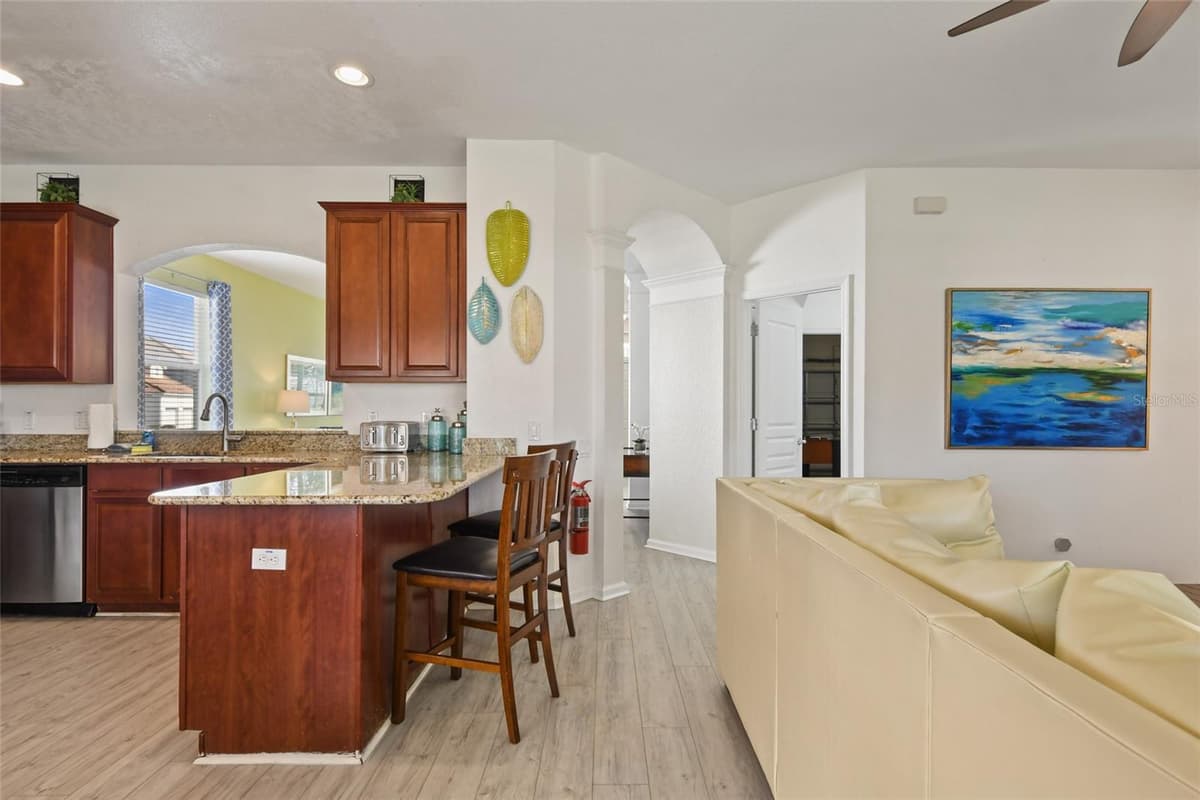 2536 HOLTROCK STREET — photo 19 of 62