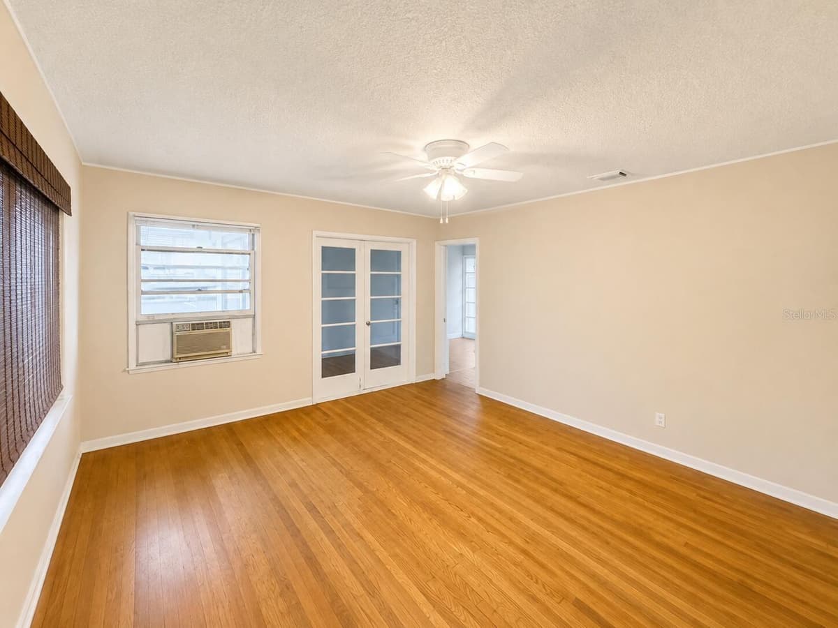 1370 ADMIRAL WOODSON LANE — photo 10 of 13