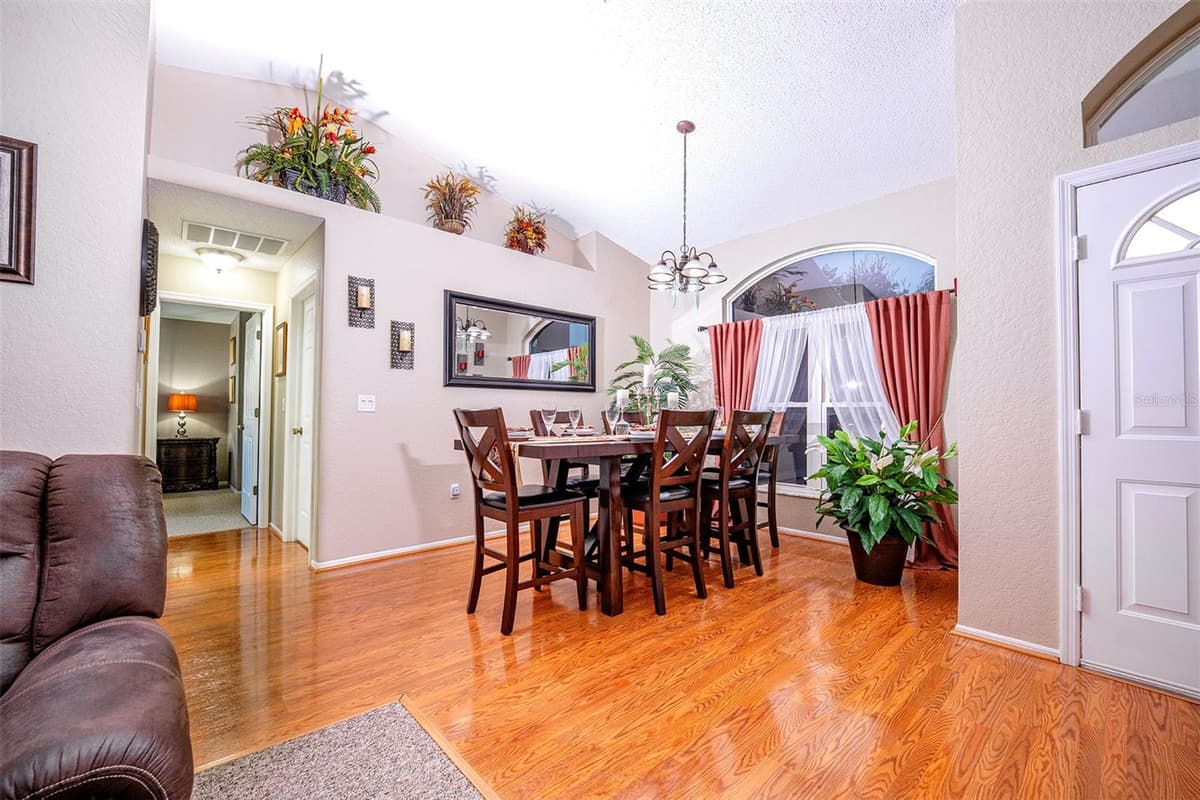8128 GOLDEN BEAR LOOP — photo 8 of 33