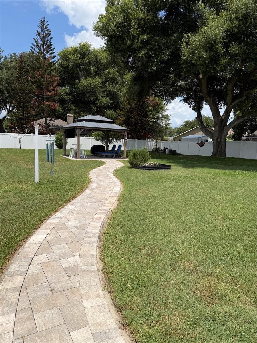 417 ANDERSON DRIVE — photo 6 of 48