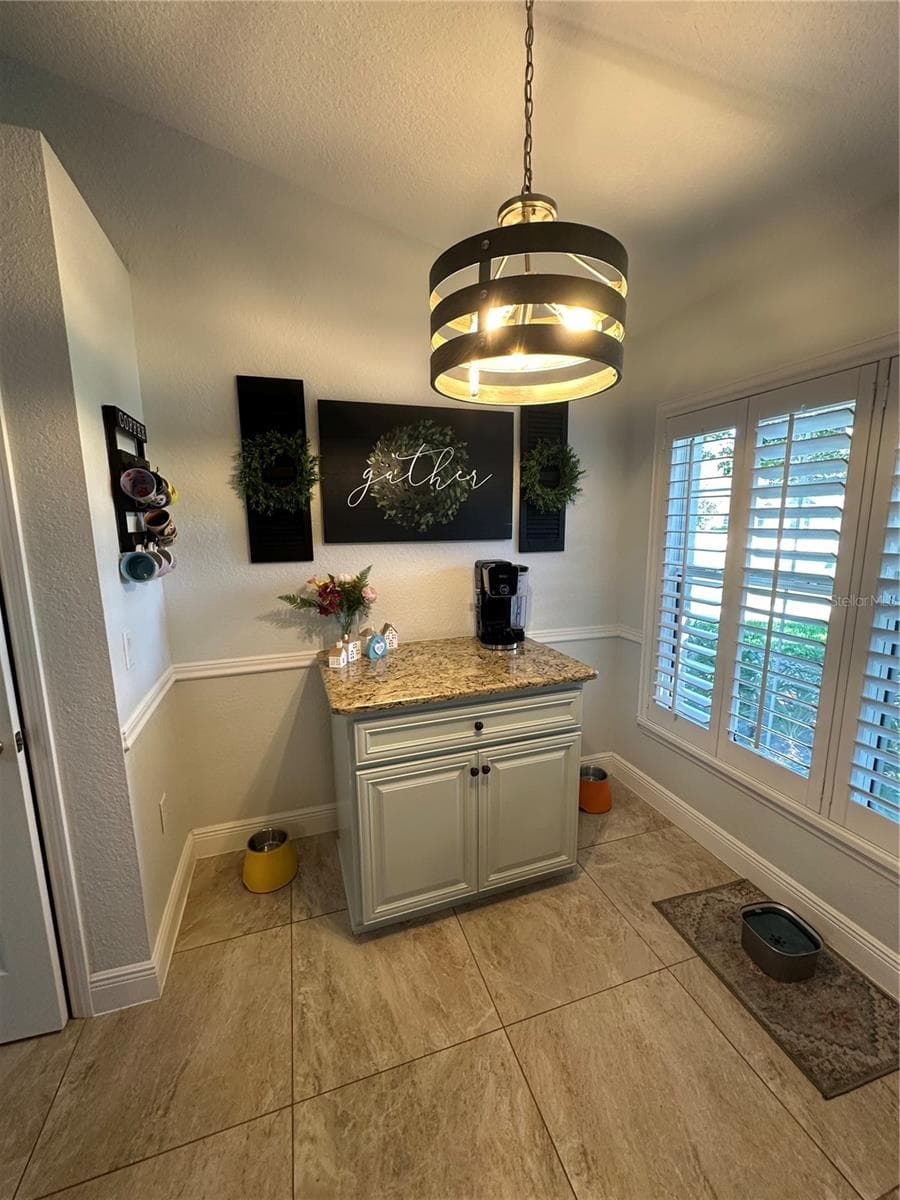417 ANDERSON DRIVE — photo 38 of 48
