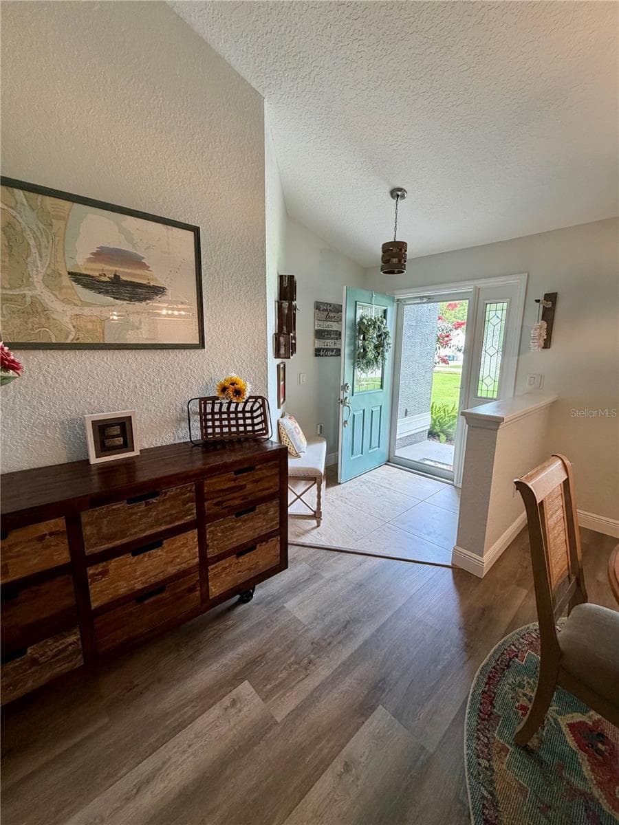 417 ANDERSON DRIVE — photo 10 of 48
