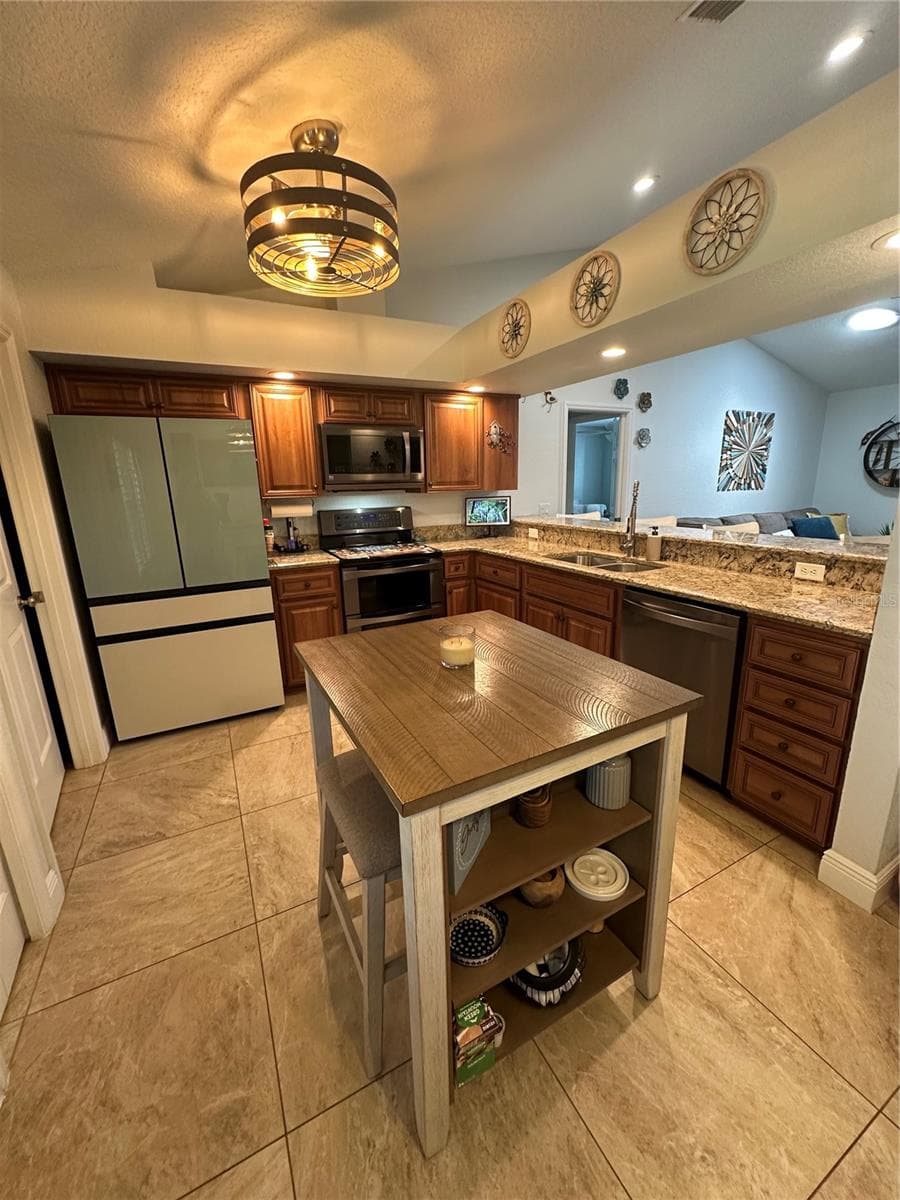 417 ANDERSON DRIVE — photo 18 of 48