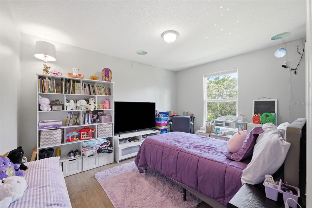 12145 PEREGRINE FALCON AVENUE — photo 9 of 55