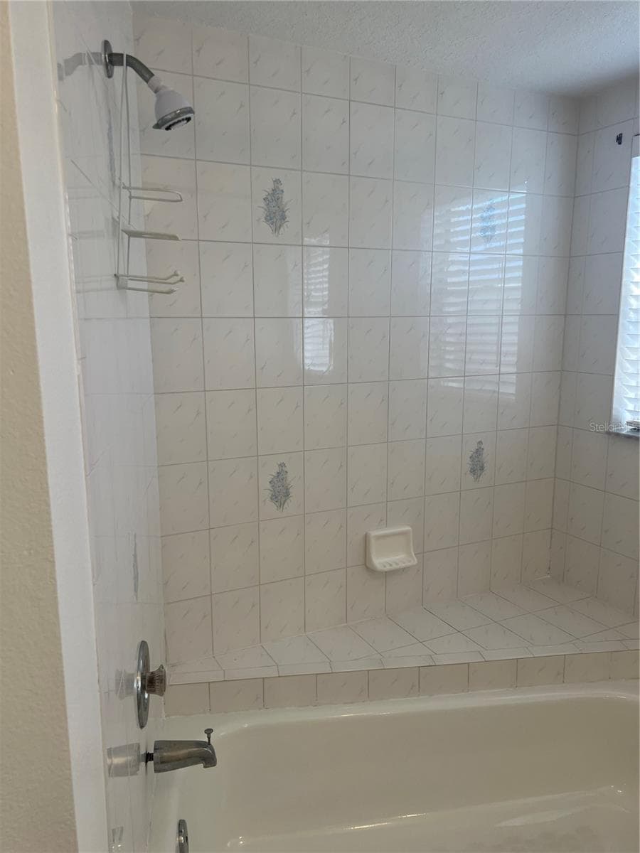 5307 EL CERRO DRIVE — photo 18 of 24