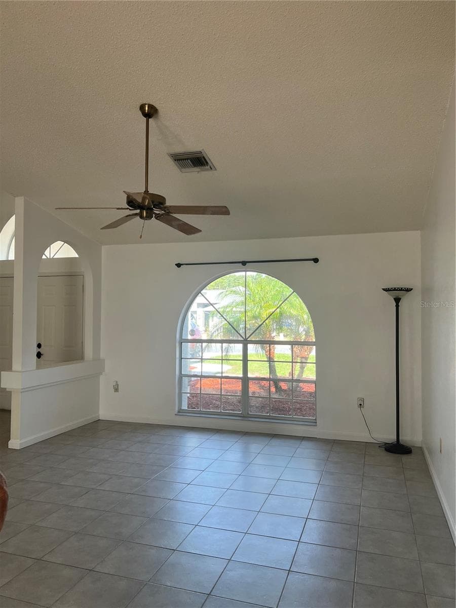 5307 EL CERRO DRIVE — photo 6 of 24